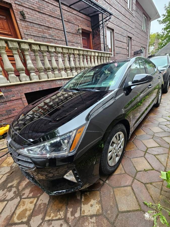 2020 Hyundai Elantra SE, listing photo