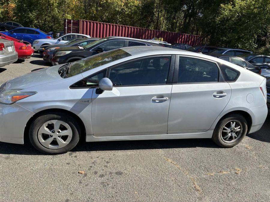 2011 Toyota Prius II, listing photo