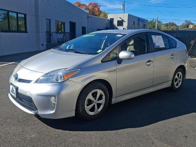2015 Toyota Prius Three, listing photo